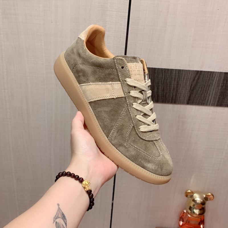 Louis Vuitton Low Shoes